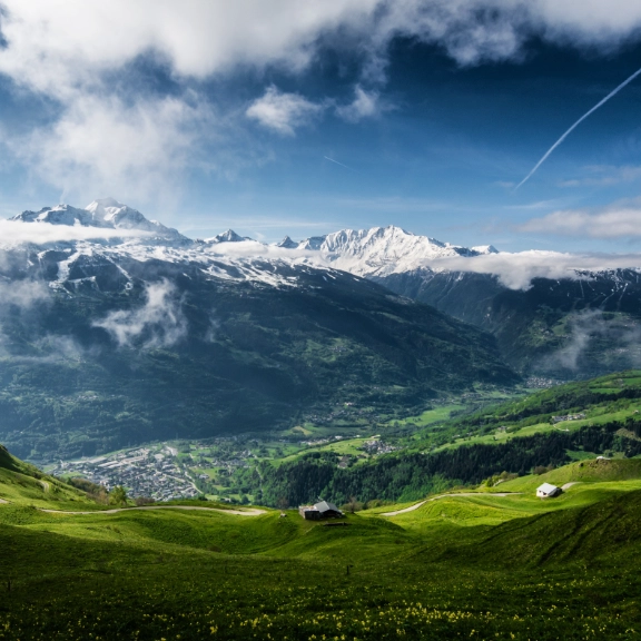 Trekking in snow bound, high altitude areas